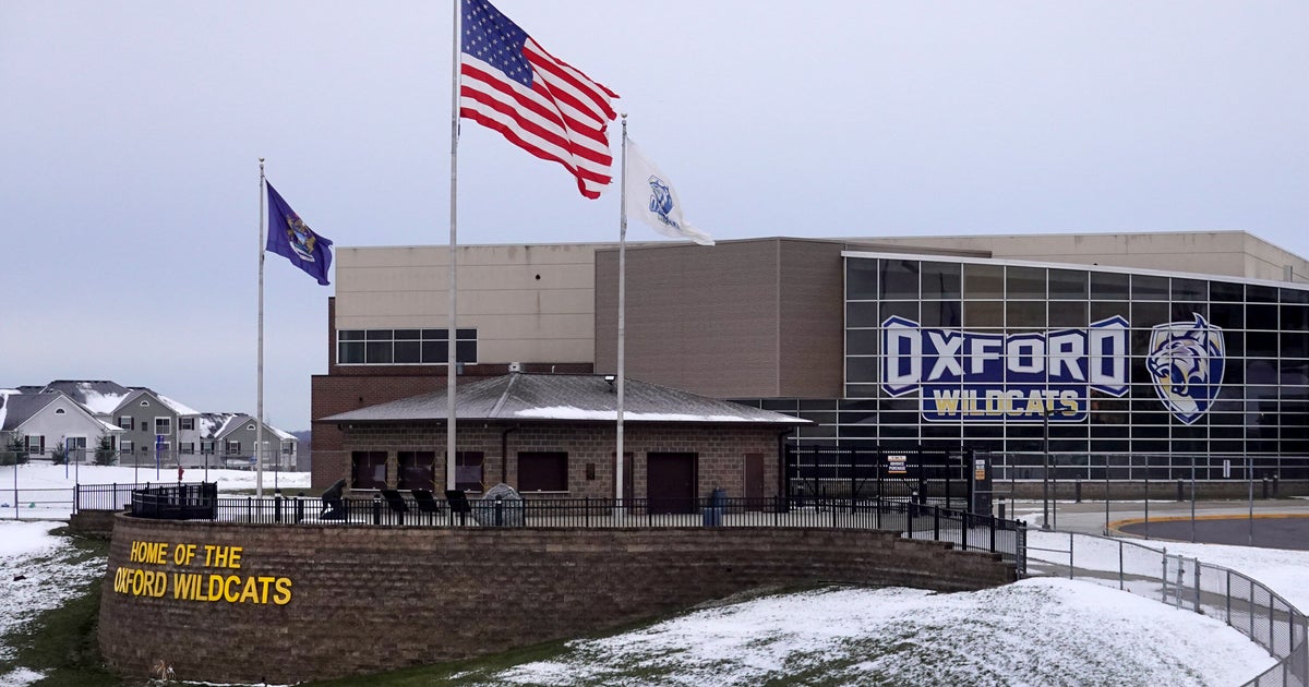 Teen Charged In Michigan High School Shooting | HuffPost Latest News
