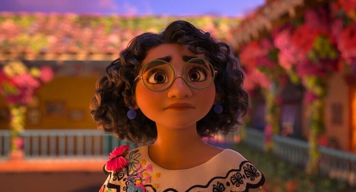 眼鏡のディズニーヒロイン誕生 かつて9歳の女の子は 眼鏡キャラはオタクと呼ばれ 不公平だ と訴えた ハフポスト アートとカルチャー 眼鏡のディズニーヒロイン誕生 かつて9歳の女の子は 眼鏡キャラはオタクと呼ばれ 不公平だ と訴えた ハフポスト アートとカルチャー