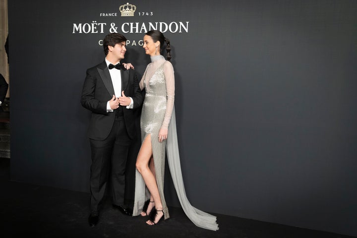 Victoria Federica y Jorge Bárcenas, en el 'photocall' de la fiesta Moët & Chandon en Madrid este 2 de diciembre.