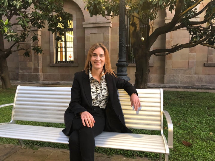 <a href="https://www.huffingtonpost.es/author/jessica-albiach" role="link" class=" js-entry-link cet-internal-link" data-vars-item-name="Jèssica Albiach " data-vars-item-type="text" data-vars-unit-name="61aa0bdde4b0ae9a42bb7f94" data-vars-unit-type="buzz_body" data-vars-target-content-id="https://www.huffingtonpost.es/author/jessica-albiach" data-vars-target-content-type="feed" data-vars-type="web_internal_link" data-vars-subunit-name="article_body" data-vars-subunit-type="component" data-vars-position-in-subunit="0">Jèssica Albiach </a>(Valencia, 1979), líder de <a href="https://www.huffingtonpost.es/news/en-comu-podem/2/" role="link" class=" js-entry-link cet-internal-link" data-vars-item-name="En Comú Podem" data-vars-item-type="text" data-vars-unit-name="61aa0bdde4b0ae9a42bb7f94" data-vars-unit-type="buzz_body" data-vars-target-content-id="https://www.huffingtonpost.es/news/en-comu-podem/2/" data-vars-target-content-type="feed" data-vars-type="web_internal_link" data-vars-subunit-name="article_body" data-vars-subunit-type="component" data-vars-position-in-subunit="1">En Comú Podem</a> en el Parlament.