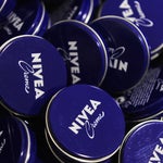 ニベア、「混ぜるとシミが消える」とうたう広告に注意喚起。「他の製品と混ぜて使わないで」