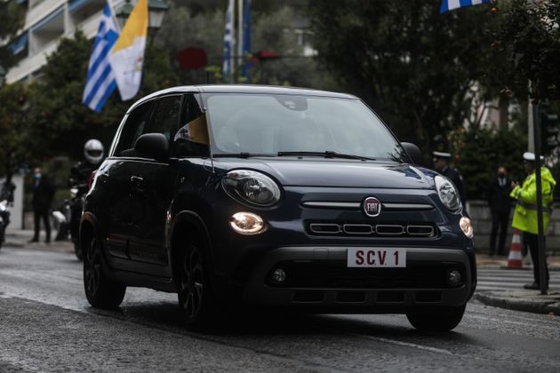 Στην Αθήνα ο Πάπας Φραγκίσκος - Εικόνες από την ιστορική