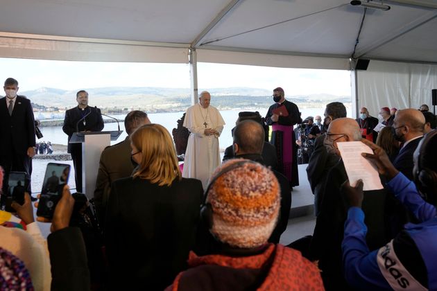 Πάπας Φραγκίσκος από τη Λέσβο: Πρόβλημα όλου του κόσμου το