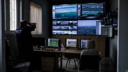 Το οχυρό της Ευρώπης: Επενδύσεις εκατ. στην στρατιωτική τεχνολογία για την αποτροπή των προσφύγων