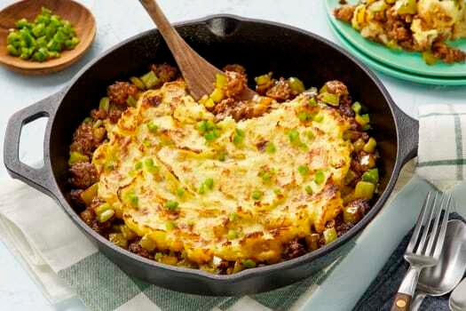 The Best Meal Kits For Older People Who Live Alone 39 61af9a2b2000006cda8d4534