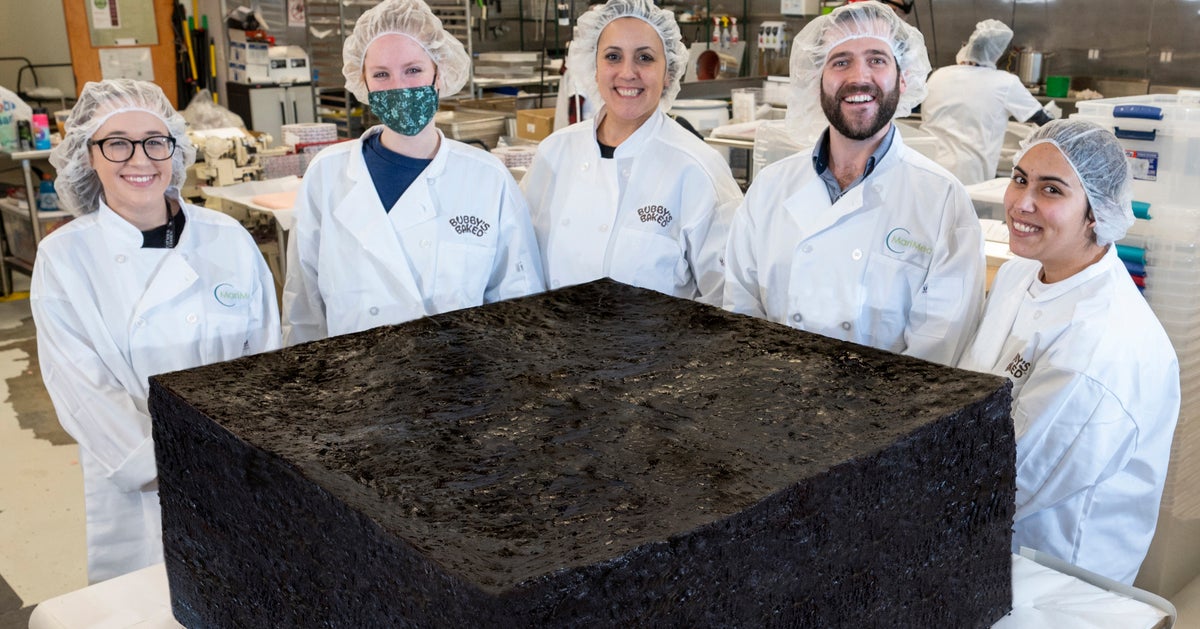 850Pound Pot Brownie Brings New Meaning To 'Getting Baked' HuffPost