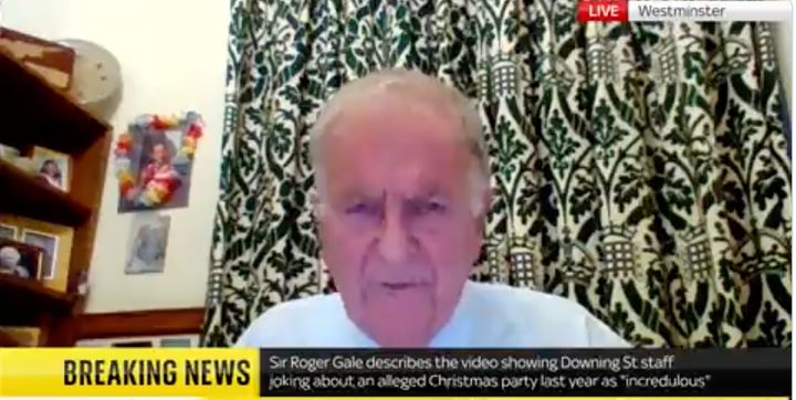 Roger Gale said the government needed to take the country with it if it wanted to introduce new coronvirus restrictions.
