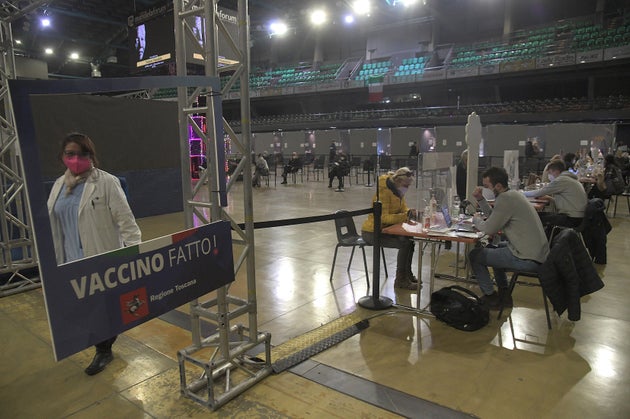 Ciciliano, Cts: "Terze dosi, assurdo aspettare"