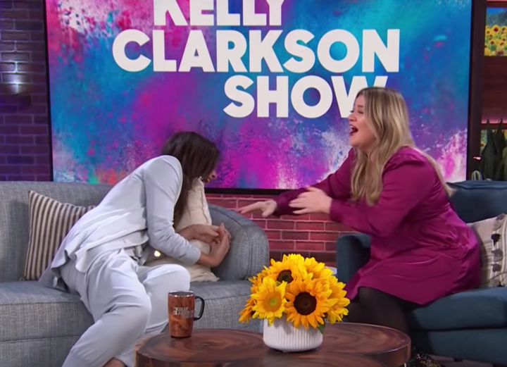 We need a Sanda Bullock and Kelly Clarkson buddy comedy immediately. 