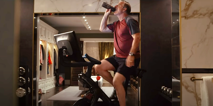 Big (Chris Noth) rides the Peloton in "And Just Like That ..."