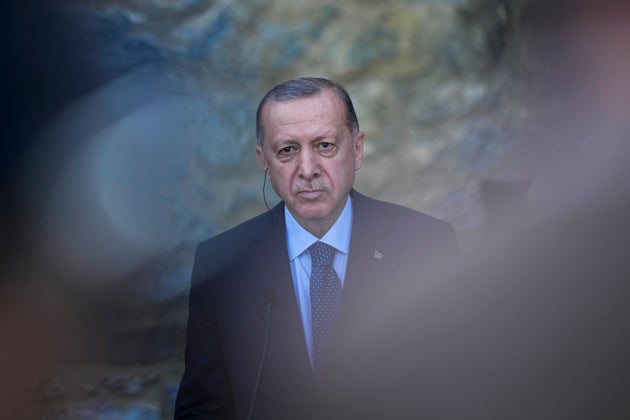 Το τζογάρισμα του Ερντογάν με την οικονομία της