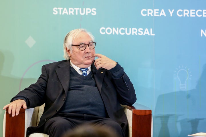 Manuel Castells