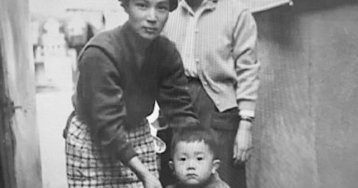 父の暴力 14歳で家を飛び出した 赤ちゃんの時に取り違えられた男性が 生みの親を探す理由 ハフポスト News 父の暴力 14歳で家を飛び出した 赤ちゃんの時に取り違えられた男性が 生みの親を探す理由 ハフポスト News