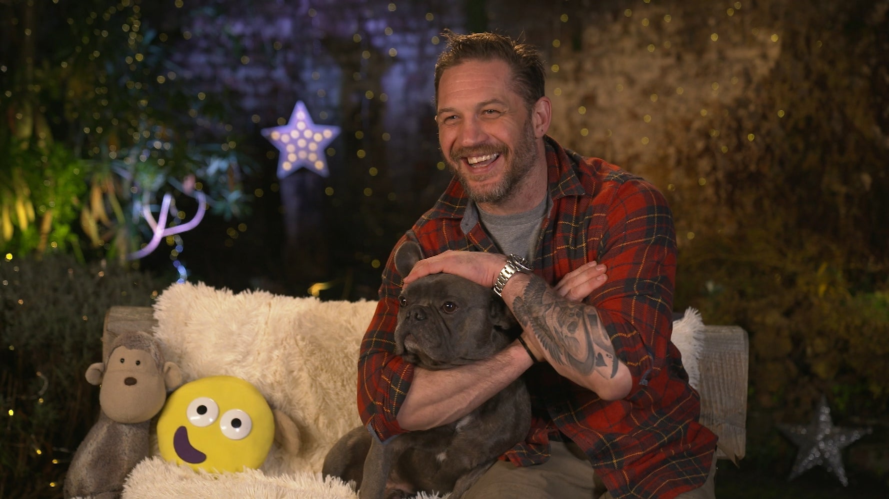 Tom Hardy Just Might Have A Cosy Antidote To All The Chaos Of 2021 - Vimarsana News