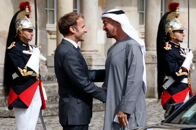 Emmanuel Macron et le prince héritier d'Abou Dhabi Mohammed ben Zayed ben Sultan au château...