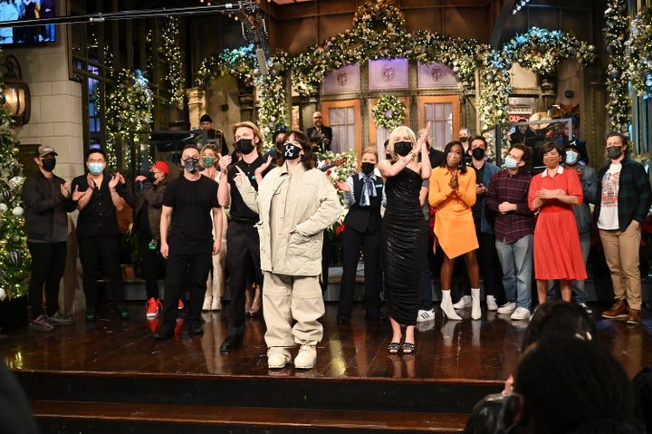 SATURDAY NIGHT LIVE -- Billie Eilish Episode 1813 -- Pictured: (l-r) Aristotle Athari, Bowen Yang, Punkie Johnson, Finneas, host Billie Eilish, Kate McKinnon, Miley Cyrus, Ego Nwodim, Andrew Dismukes, Kyle Mooney, Melissa Villaseñor, Kenan Thompson, and Alex Moffat during Goodnights & Credits on Saturday, December 11, 2021.