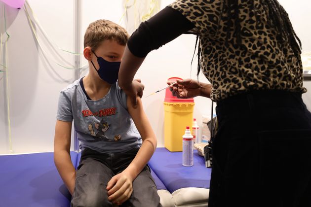 En Allemagne, la campagne de vaccination des 5-11 ans a déjà commencé, comme le...