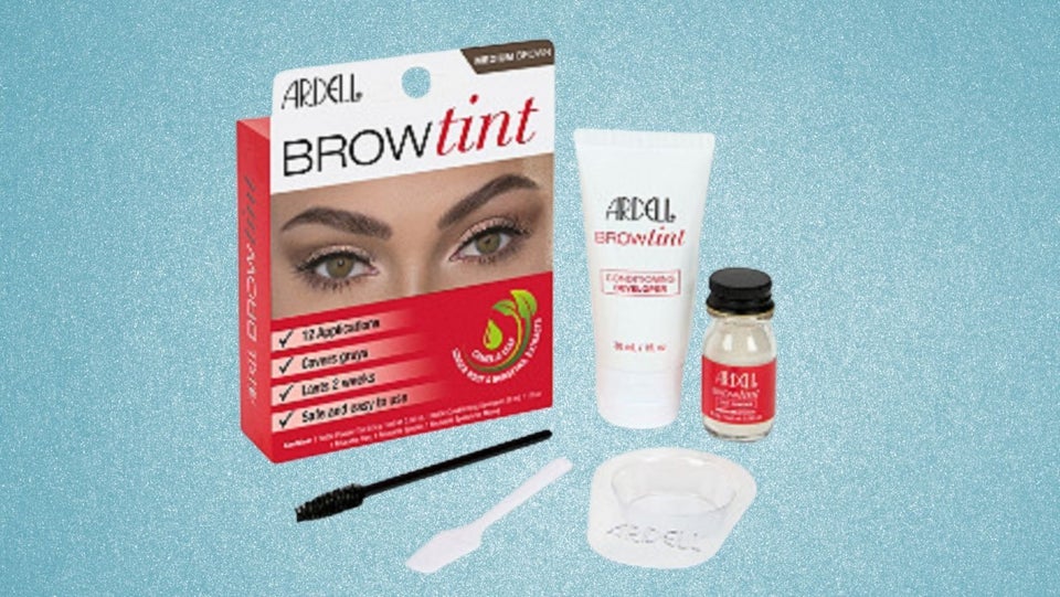 Esta tendencia de cejas sigue siendo fuerte. Aquí hay 12 productos para conseguirlo.