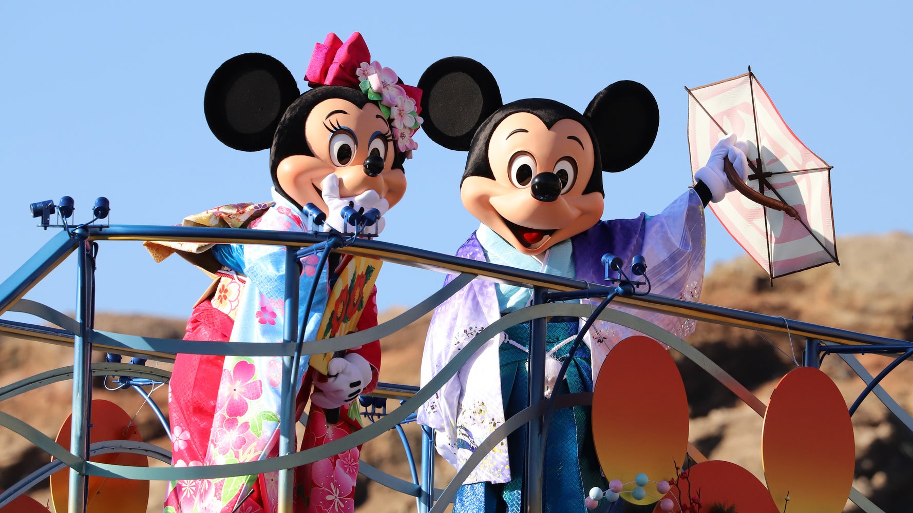 正月ディズニーだけ 実は行ったことがない そんな人にこそ勧めたい3つのポイント 情報まとめ ハフポスト アートとカルチャー 正月ディズニーだけ 実は行ったことがない そんな人にこそ勧めたい3つのポイント 情報まとめ ハフポスト アートとカルチャー