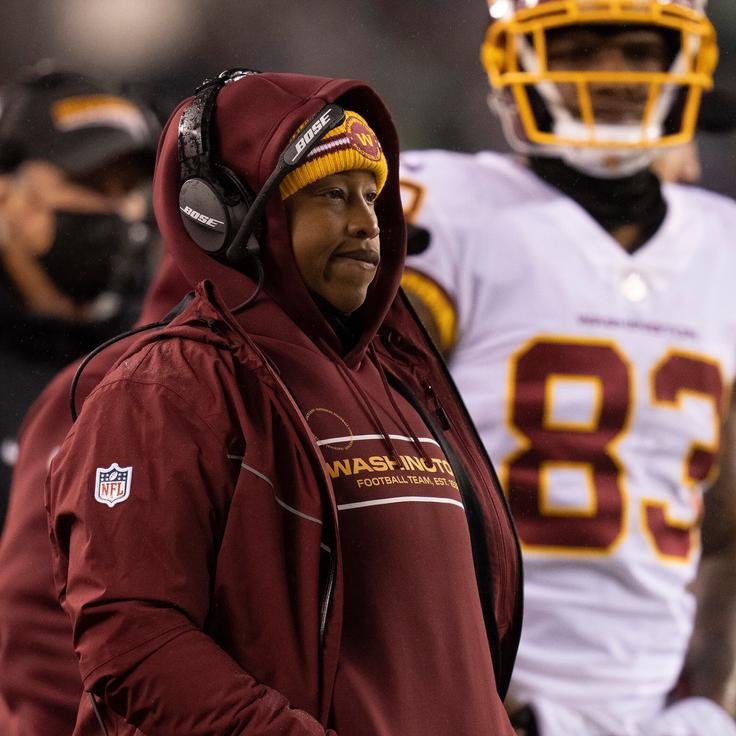 Jennifer King Is First Black Woman To Act As NFL Lead Position Coach |  HuffPost Voices
