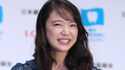 ユンゲラーのポケモンカードを 解禁します 任天堂を訴えていたユリ ゲラーさんが投稿 ハフポスト