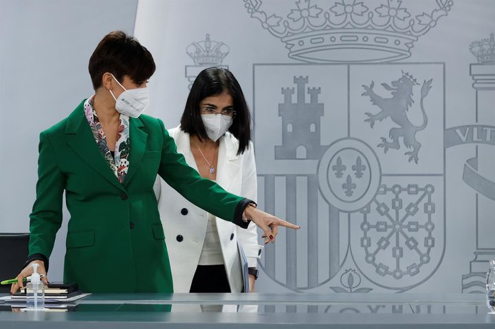 Isabel Rodríguez y Carolina Darias, antes de la rueda de prensa sobre el Consejo de Ministros.