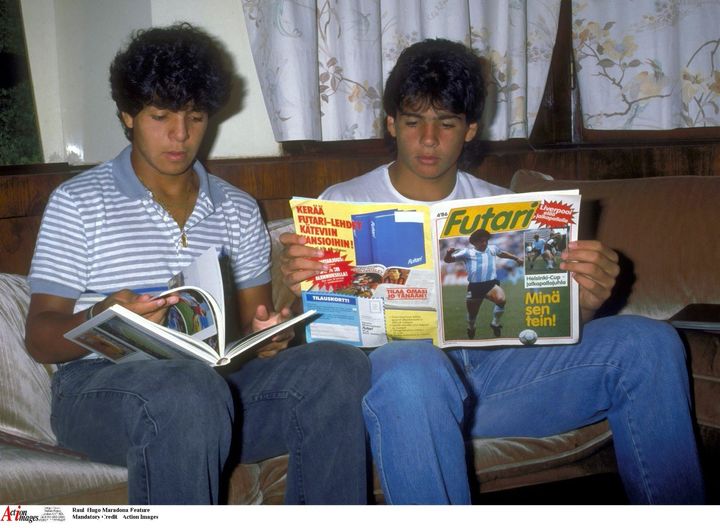 O Ραούλ και ο Ουγκο Μαραντόνα, αδέλφια του Ντιέγκο Credit : Action Images Diego Maradona
