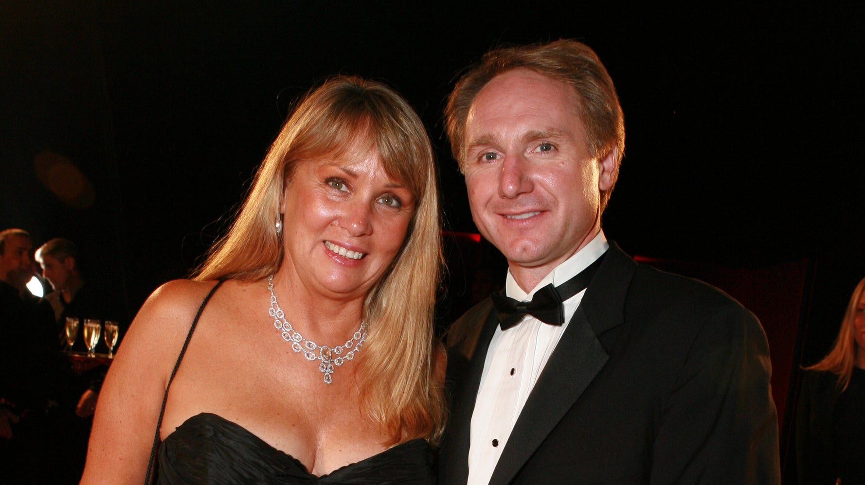 'Da Vinci Code' Author Settles Lawsuit Alleging He Led Secret Life - Vimarsana News