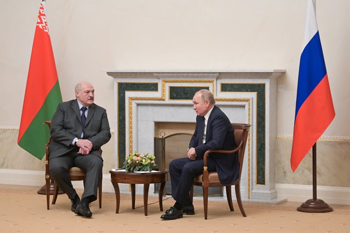 Alexander Lukashenko y Vladimir Putin durante su encuentro bilateral.