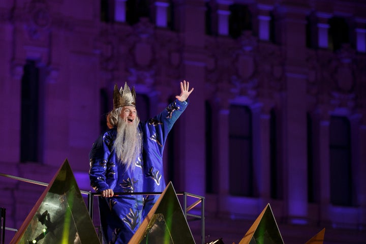Cabalgata de reyes magos en Madrid.