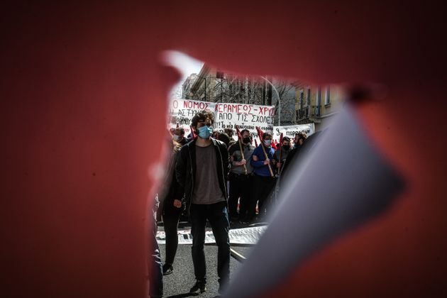 Τα αλλεπάλληλα εκπαιδευτικά συλλαλητήρια.