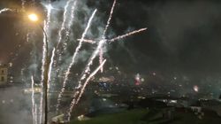 Nápoles prohíbe los fuegos artificiales en Nochevieja y sus habitantes responden con fuegos