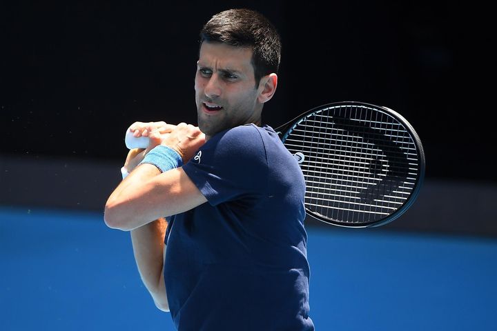 El tenista Novak Djokovic durante un entrenamiento en Australia.