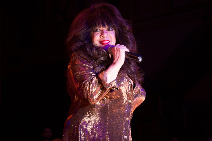 Ronnie Spector, cantante y fundadora del mítico grupo The Ronettes.