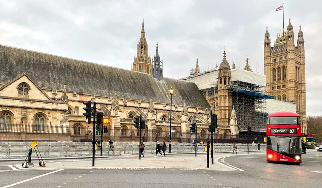 イギリス情報局 中国の工作員が政治家に接近 議会に異例の警告 Huffpost イギリス情報局 中国の工作員が政治家に接近 議会に異例の警告 Huffpost