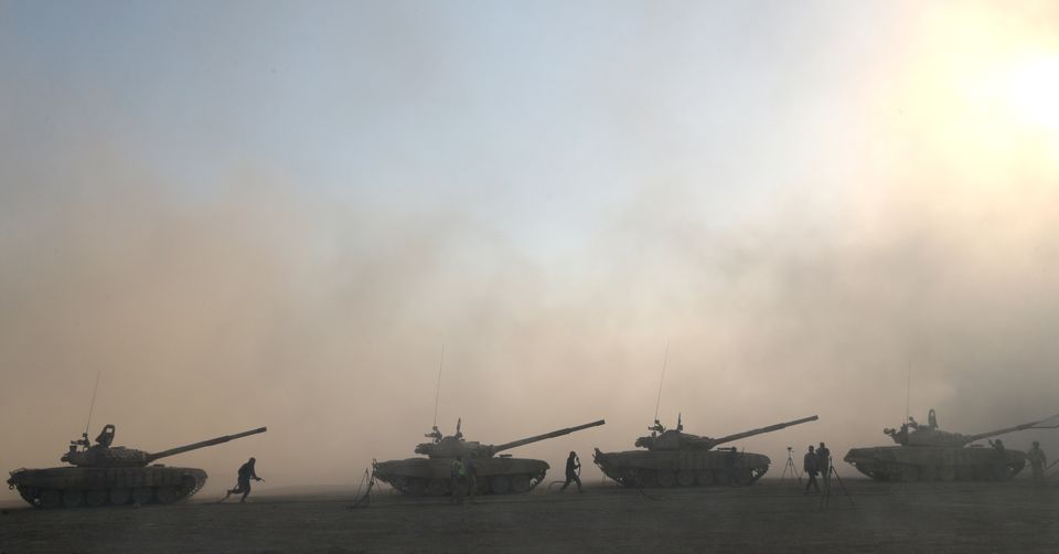 «Ψυχρός Πόλεμος» για την Ουκρανία: Οι ΗΠΑ προειδοποιούν για πιθανή ρωσική προβοκάτσια και