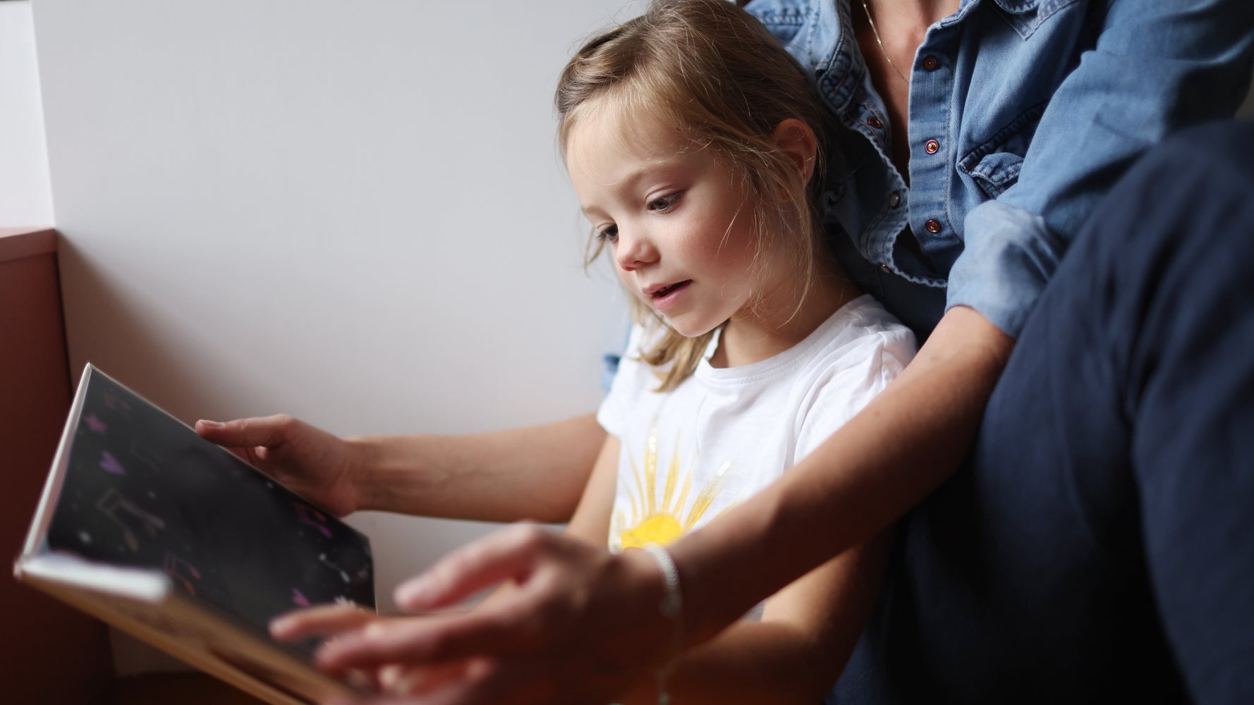 Research Says Kids’ Books Reinforce Gender Stereotypes.
Here’s What To Do About It.