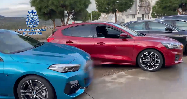 Varios de los coches de alta gama localizados en el registro.