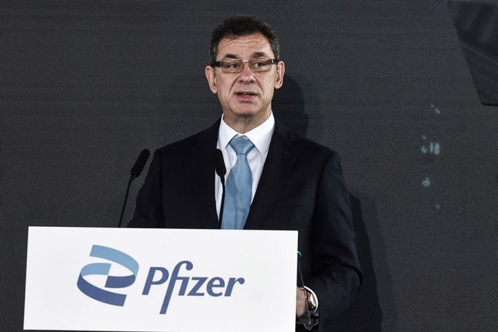 El director ejecutivo de Pfizer, Albert Bourla.