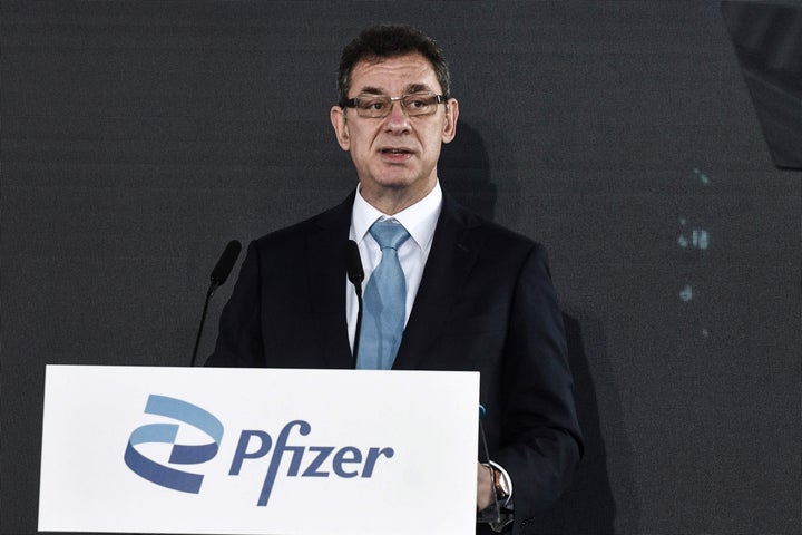 El director ejecutivo de Pfizer, Albert Bourla.
