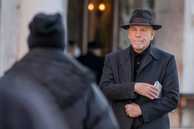 John Malkovich con Green pass scaduto a Venezia: l John Malkovich con Green pass scaduto a Venezia: l