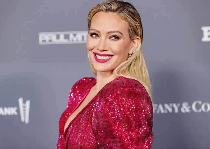 Hilary Duff recently spoke about the plot of the "Lizzie McGuire" revival, which was scrapped in 2020.