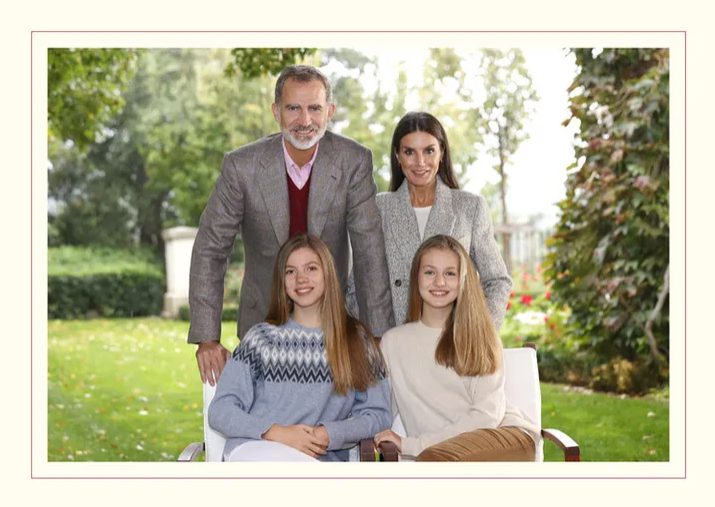 Felicitación de Navidad de los reyes.