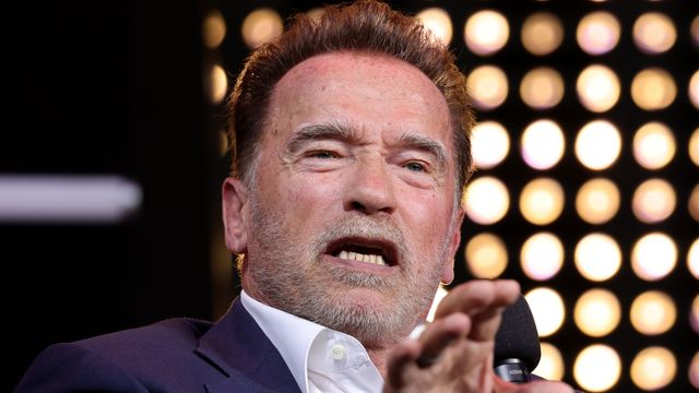 Arnold Schwarzenegger In Car Crash, At Least One Injured.jpg