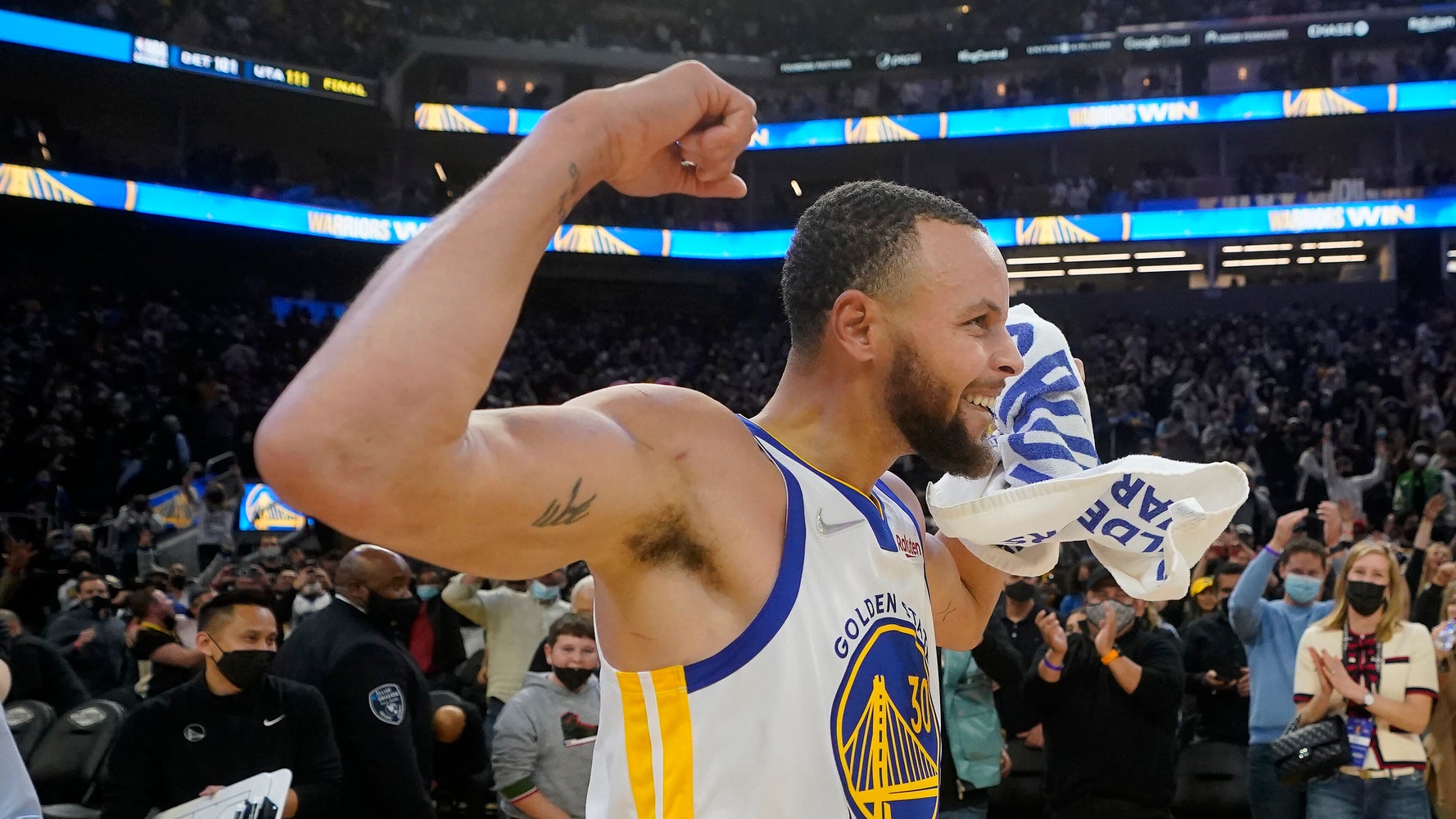 Stephen Curry Hits New Career First Weeks After Making NBA History Stephen Curry Hits New Career First Weeks After Making NBA History
