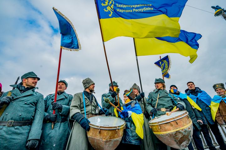 Το Σάββατο οι Ουκρανοί γιόρτασαν την Ημέρα της Ενότητας, επέτειο της Πράξης Ενοποίηση των ουκρανικών εδαφών του 1919. 