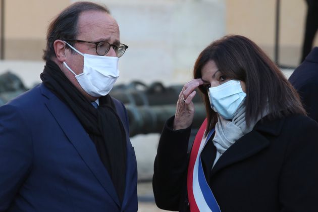François Hollande et Anne Hidalgo à Paris le 26 novembre 2020 (photo