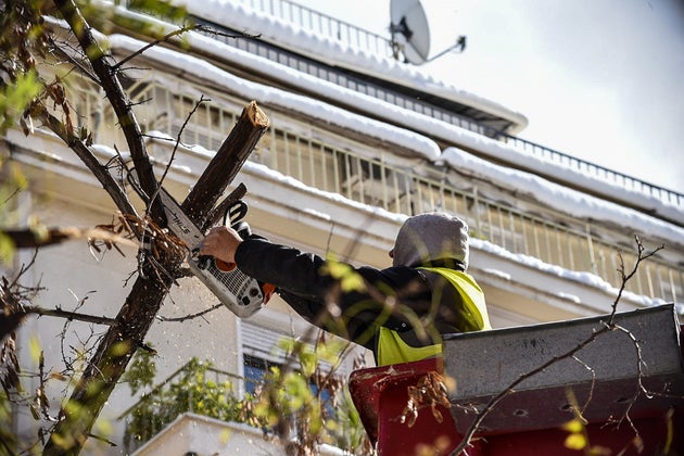 Από τις επιχειρήσεις του Δήμου Αθηναίων κόντρα στον χιονιά «Ελπίς»