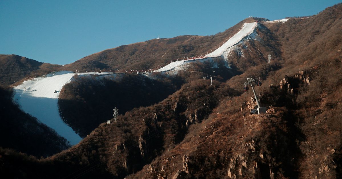 How is Beijing hosting the Winter Olympics with no snow?