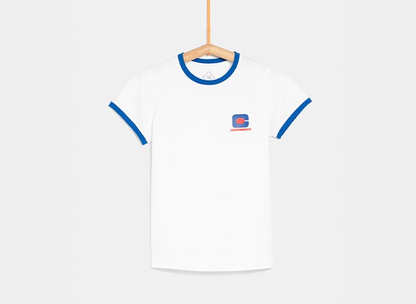 La camiseta de Continente.